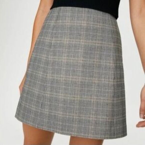 BABATON | Aritzia Hopper Plaid Skirt | Sz. 2 - Picture 3 of 9